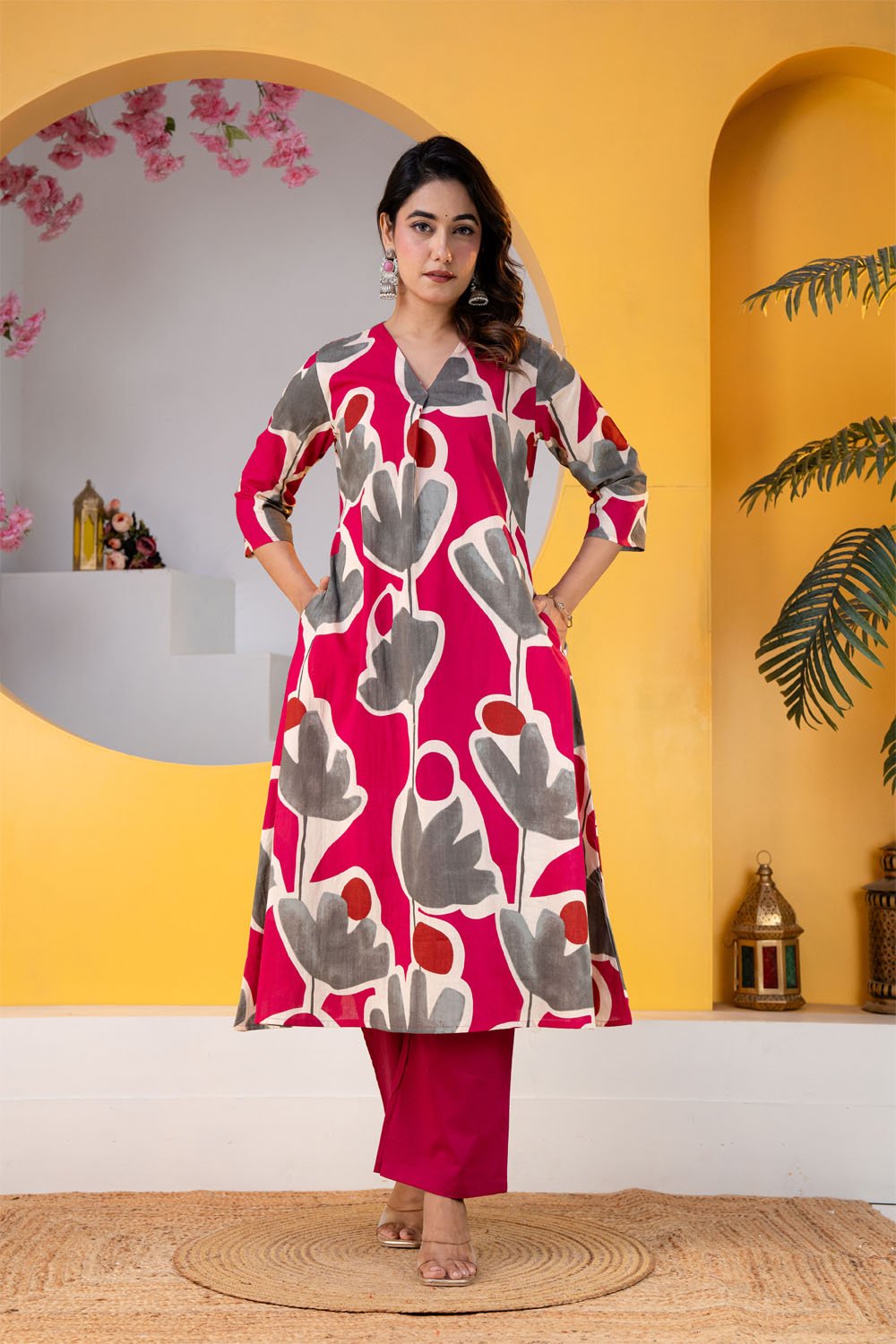 Women's Pink Floral Printed A-Line Kurta with Pant